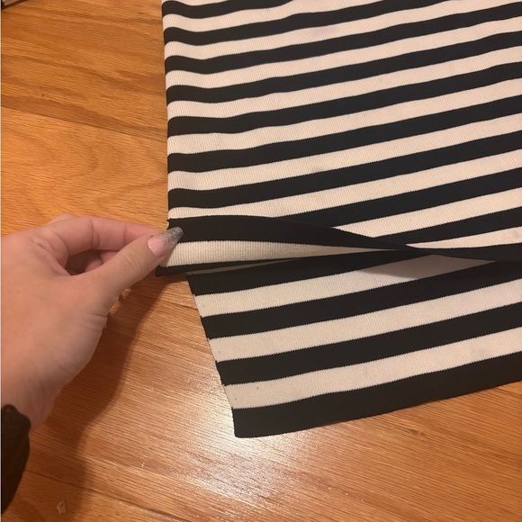 Zara Knit Off Shoulder Top 77302 Black & White Stripes - Picture 2 of 7